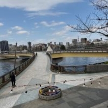 桜橋は印象的なＸ字の形状で隅田川唯一の歩行者専用　日米の「桜交流」も残る…隅田川の橋