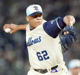 「【ヤクルト】リランソが左肋間筋肉離れ　７試合で防御率０・００　５ホールドの右腕」の画像1