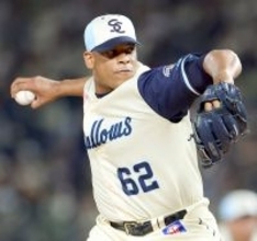 【ヤクルト】リランソが左肋間筋肉離れ　７試合で防御率０・００　５ホールドの右腕