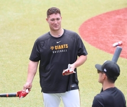 【巨人】下半身のコンディション不良から復帰２戦目のリチャードが「４番・ＤＨ」　先発は育成・花田侑樹…２軍・ヤクルト戦