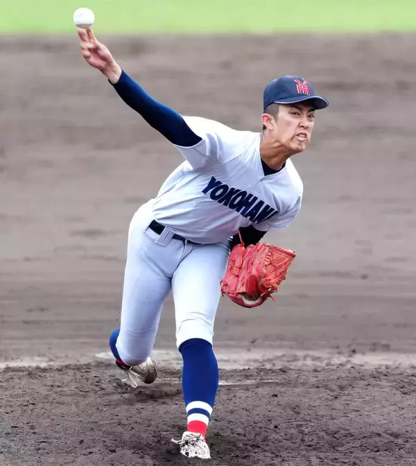 【広島】スカウト会議で横浜・織田翔希、青学大・鈴木泰成ら上位候補１６人をチェック　全体リスト１３１人、ＤＨの話題も