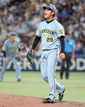 【阪神】藤川球児監督、はるとらバッテリーに「非常に球数も少なく、普段通りの高橋」８回２失点で１１勝目
