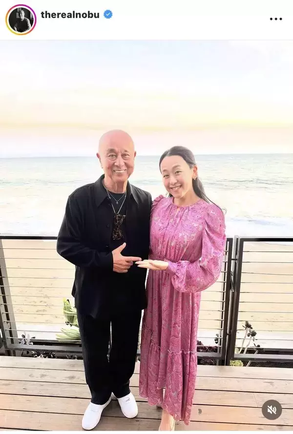 米有名シェフ、浅田真央さんの誕生日会の様子を公開！肩を組んで笑顔見せる２ショットに反響