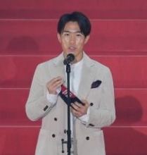 ＭＦ佐藤龍之介、ベストヤングプレーヤー賞に「自分が取れると思っていたが、いざ言われるとうれしい」