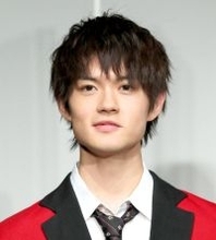 佐野勇斗の達筆な文字に驚き！「えぐうんまっっ」「まじ字が綺麗」「字綺麗すぎる憧れる」「さすが」