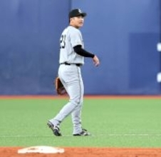 【巨人】石塚裕惺が二塁挑戦　阿部監督「チャンスが今のところあるのは…」三塁は好調の坂本勇人ら大激戦　ポジション争いに変化