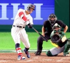 侍ジャパン・佐藤輝明がまた左翼線へ二塁打　８日のオーストラリア戦に続いて２打席連続Ｈランプ