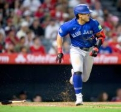 岡本和真、１四球も無安打で２戦連発ならず　三振判定に“ロボット審判”要求も不発　守備では移動トラブル吹き飛ばす動き