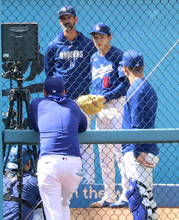 佐々木朗希、ブルペン入りで３５球　フォーム確認しながら丁寧に　３１日のフィリーズ戦に先発予定
