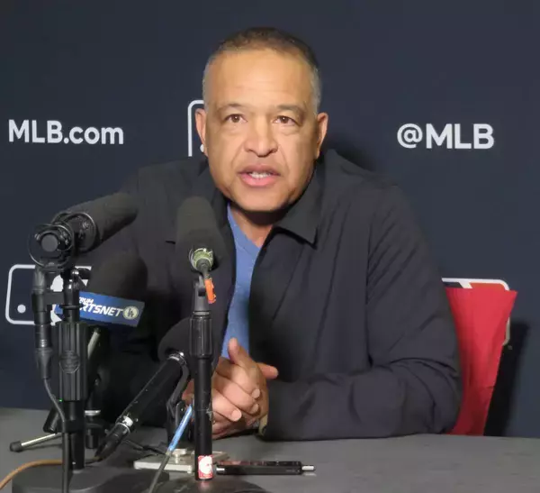 大谷翔平、二刀流完全復活の来季は“ゆとりローテ”で発進　ロバーツ監督「６～７日、あるいは８日空ける形を…」