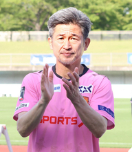 【W杯】カズが５大会連続選出の長友佑都にエール「誰よりも熱い…誇り、魂もそう」「僕からしたらまだまだ若いですけど…」