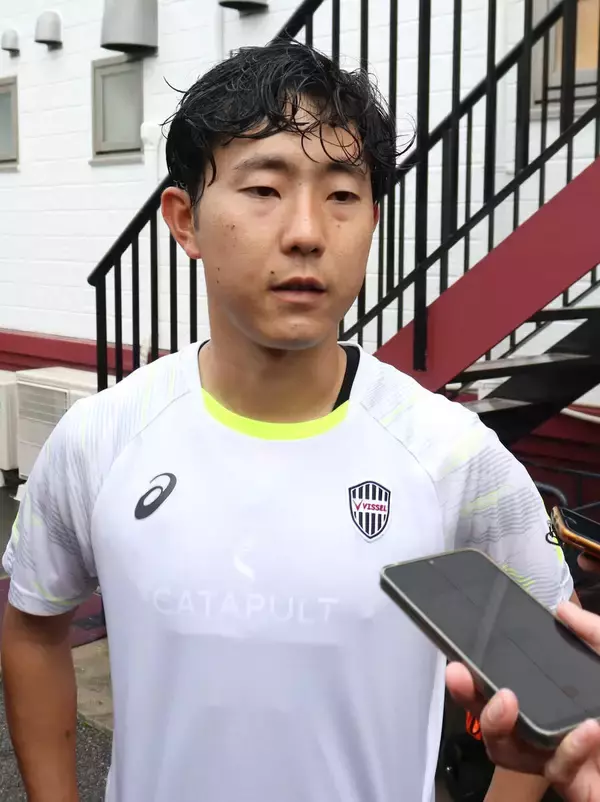 神戸に完全移籍で加入の元日本代表ＭＦ渡辺皓太「必要としてくれるクラブでプレーしたい思いが強かった」　チーム始動日に抱負