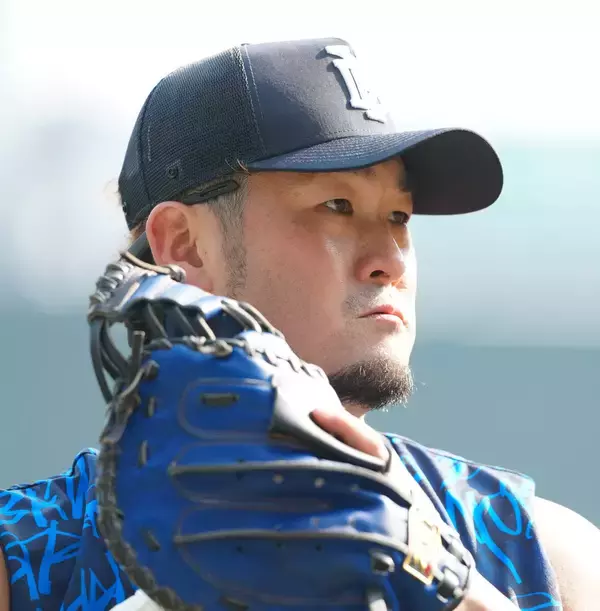 【ＤｅＮＡ】戸柱恭孝が通算７２２試合目でプロ初盗塁　「藤田コーチに感謝です」　通算１２盗塁の相川亮二監督も祝福
