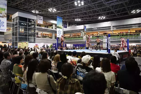 新日本プロレス、新千歳空港で「初」の空港プロレス開催…札止めの大盛況に「ＩＷＧＰ王者」辻陽太「盛り上がり最高だったぜ！」…９・１８全成績