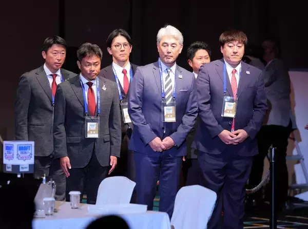 【ドラフト】楽天・吉井監督　巨人の横浜・織田翔希のドラ１強行指名に言及「感想は特にないです」…米球界挑戦表明もサプライズ