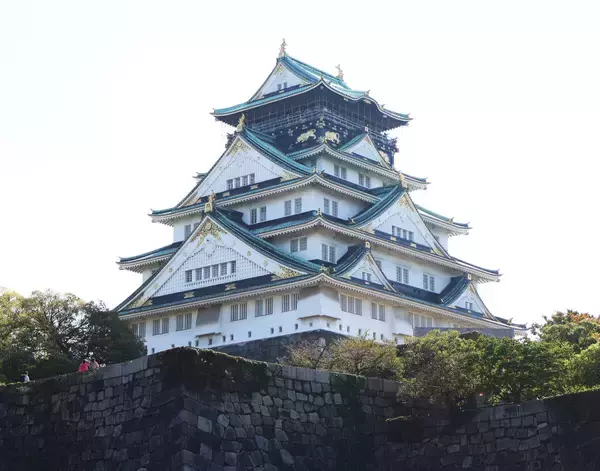 大阪城天守閣前で迎春イベント「ちょろけんと大神楽」開催　観覧者には特製御札の頒布も　１月２＆３日