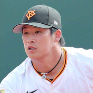 巨人・増田陸　一緒に自主トレした６歳年下石塚に一目置くも「負けられない」