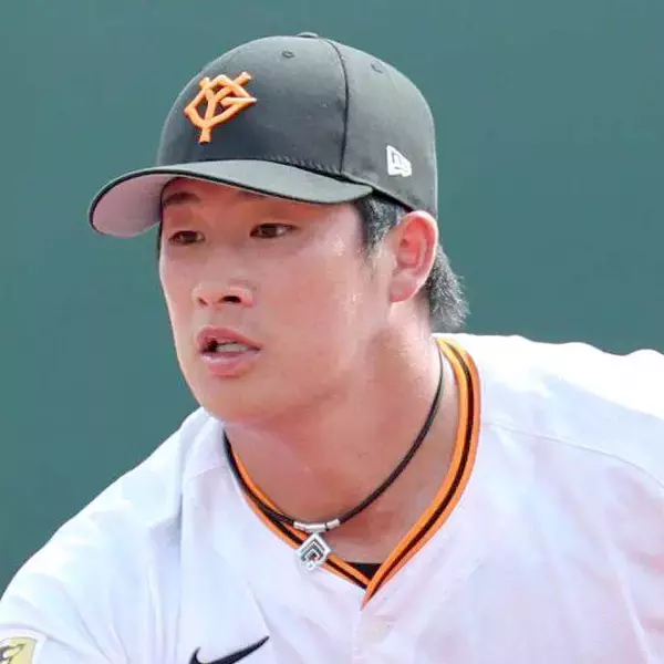 巨人・増田陸　一緒に自主トレした６歳年下石塚に一目置くも「負けられない」