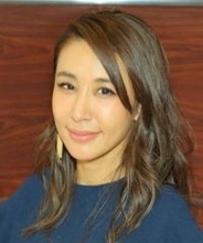 ４８歳・鈴木紗理奈「女性ホルモンが１ミリもないと診断」病気も公表…１６年前に出産