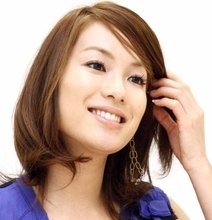 吉田栄作と結婚してママに！内山理名の手料理が「プロの域」「レストラン開けそう」昨年９月に出産公表