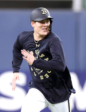 【オリックス】九里亜蓮がマン振り宣言「フルスイングしたいと思います」交流戦開幕投手　来季からセもＤＨ制でラスト二刀流に気合
