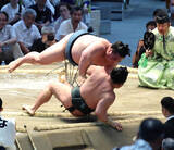 「十両・白熊、翠富士との全勝対決制して４連勝「目標の勝ち越しまであと４つ」弟弟子の横綱・大の里の初白星から刺激」の画像1