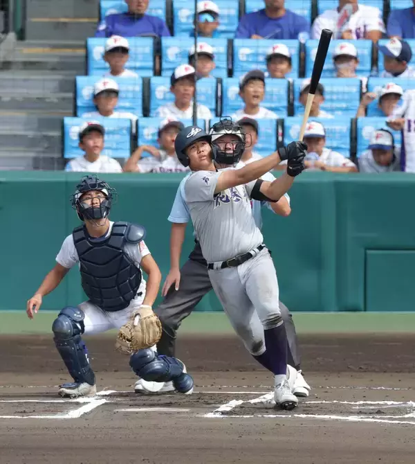 【甲子園】花巻東・古城大翔主将「上出来」マルチ　木製バットを操り清原以来５季連続４番先発で３得点「こんなきれいな打球を打てるとは」