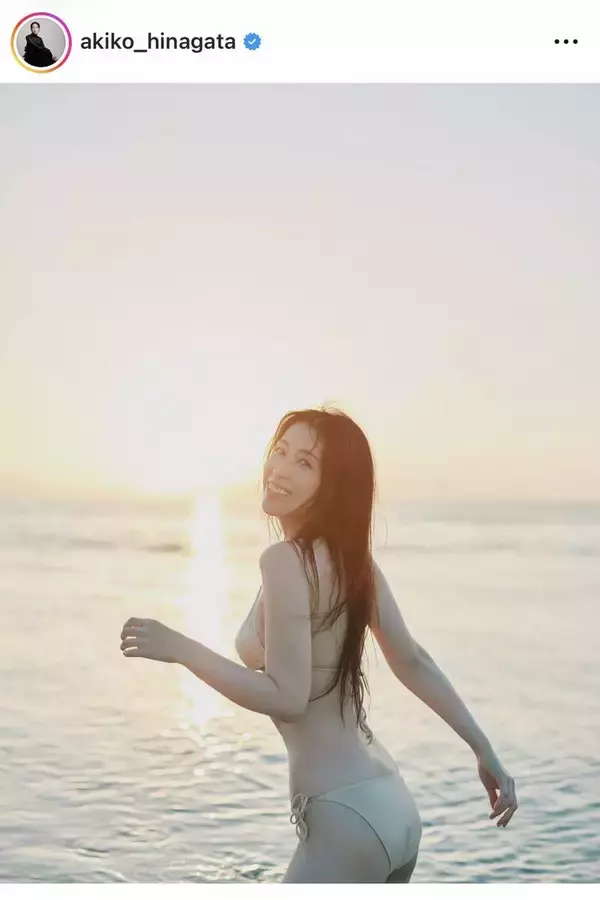 ４８歳・雛形あきこ、奇跡の美スタイル健在！「今だから出せる一冊」２２年ぶり写真集発売に「変わらずナイスバディ」「永遠に美しい」