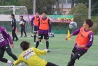 【Ｊ２藤枝】Ｕ―２１日本代表・永野修都が合流　韓国遠征で課題のビルドアップ再認識　長野戦へ”定位置再奪取”誓う