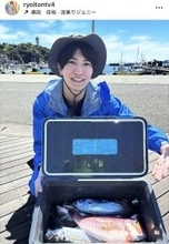 日テレ伊藤遼アナ、新妻と海釣り２ショット！大漁→さばいた料理が見事「お料理上手な奥様で羨ましい」の声