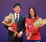 「森保一監督、南野拓実の左膝前十字靱帯断裂に「非常に残念で悲しい…最大限のサポートをしていきたい」」の画像1