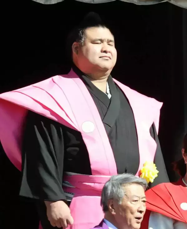 関脇・高安が成田山新勝寺の豆まきに参加　年男は「エネルギッシュに。Ｖ目指して頑張りたい」