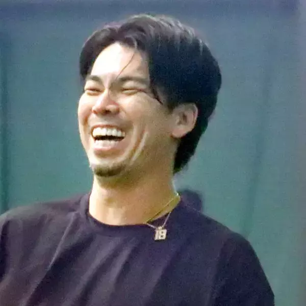 「ばかうけに似てる」前田健太、自身のイラストグッズ化報告に「ペンギン？？」「ペンギンてどこ…」と“困惑”コメント