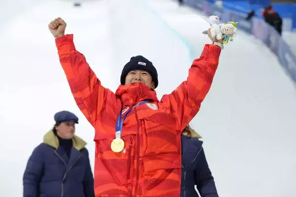 【五輪】戸塚優斗が金メダル「何回もやめよう、やめようって」「爪は金色にした」　一問一答