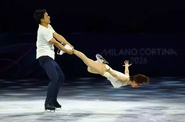 【五輪】「りくりゅう」に大歓声　伝説の大逆転フリー「グラディエーター」のフィニッシュポーズで締める