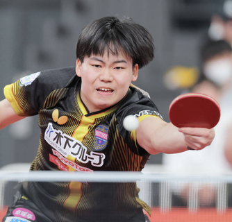 【卓球】１８歳・松島輝空が決勝進出　世界１位王楚欽に挑戦　フルゲーム死闘　６戦全敗の台湾エースを撃破…シングルスＷ杯