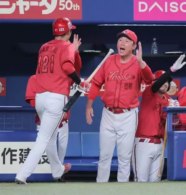 【広島】名原典彦が７回にプロ初長打＆初打点＆初マルチ＆初得点「必死に食らいついていきました」　５回にプロ初安打　前日に支配下登録の４年目がいきなりマルチ安打
