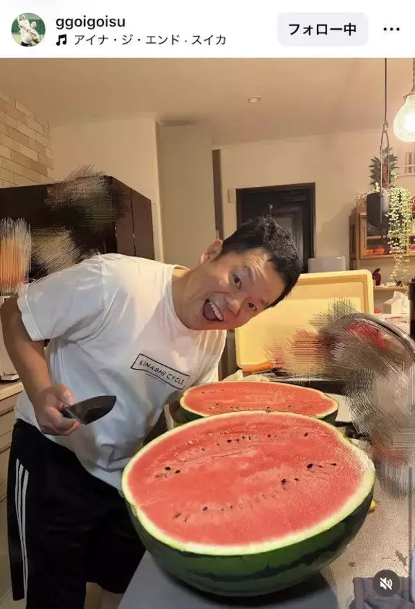 「サバよんでまスー」ダイアン津田篤宏、おっきいスイカと比べて「僕が身長１７３センチ…」
