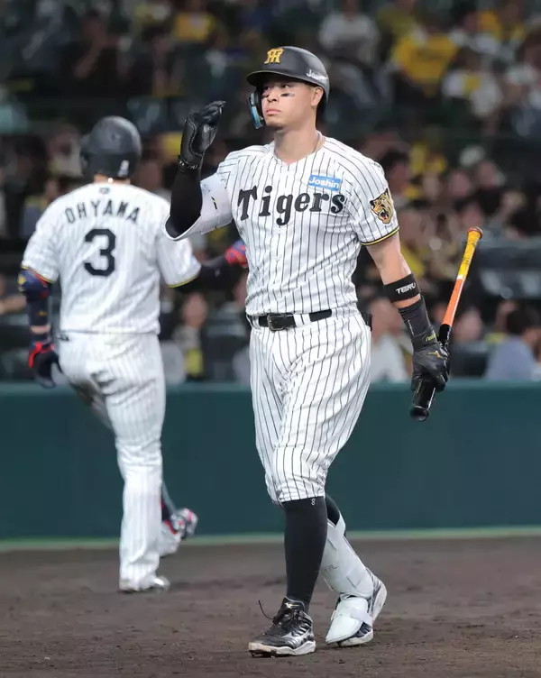 【阪神】最下位・中日に敗れて首位陥落　延長１１回に及川雅貴が捕まる　痛恨の併殺など拙攻響く