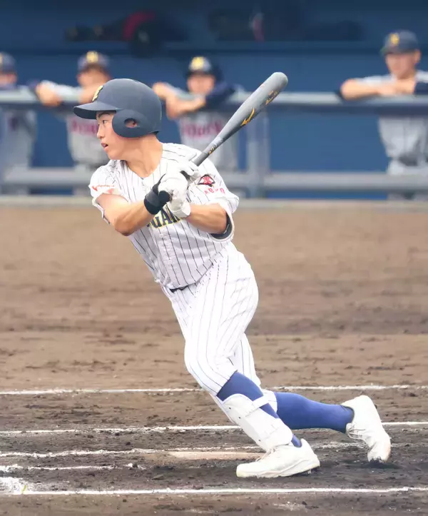 【高校野球】中央学院が初戦突破　元巨人・谷佳知さんと柔道・谷亮子さんの次男・晃明が１安打も「もうちょっと打てる」