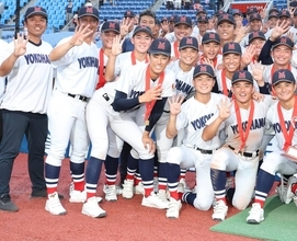【高校野球】横浜・織田翔希、脚負傷も先発志願の理由を告白「自分の力でチームを勝たせたいという思い」最速１５７キロ１失点完投でＶ「言葉で表せないくらい幸せな時間」