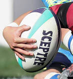 「【高校ラグビー】山梨学院が明和県央に逆転勝ち　３トライの伊藤直哉「全国の舞台で発揮できた」」の画像1