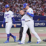 「【中日】松山晋也、８日ぶり登板でヒヤリ　打球直撃でベンチへ→連続三振　５月は出番３度も「シーズンは長い」」の画像1