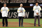 「【ソフトバンク】ＯＨ　ＳＡＤＡＨＡＲＵ　ＬＥＧＡＣＹ　ＤＡＹのセレモニー　王貞治球団会長「もっともっと大きな歴史ができるように」ホークス全選手が８９番着用　レジェンドＯＢ続々＆藤井フミヤが熱唱」の画像1