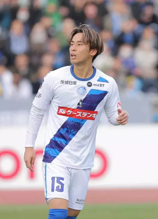 【Ｊ２藤枝】Ｊ１水戸のＭＦ長尾優斗が完全移籍加入「藤色に染まれるように闘います」
