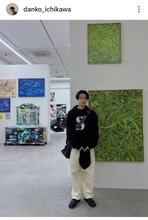 香川照之のハンサム長男が「美男子」「イケメンすぎる」「スタイルいい」家族旅行ショット公開！市川團子