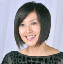 ５４歳・藤原紀香、デコルテ全開！ドレス姿にうっとり「わ〜」「いつ見ても美しすぎます」「たまんないね」