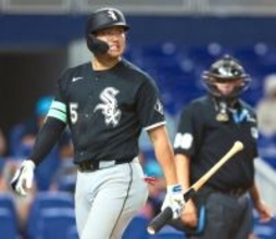 村上宗隆　開幕からの連続試合安打は「５」でストップ　左中間への飛球も相手が好捕　３打数無安打　大差試合で途中交代