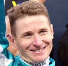 【クイーンエリザベスＳ】豪州の怪物牝馬デビューからの連勝は１１でストップ　初の２０００メートルで伸び欠き３着　　