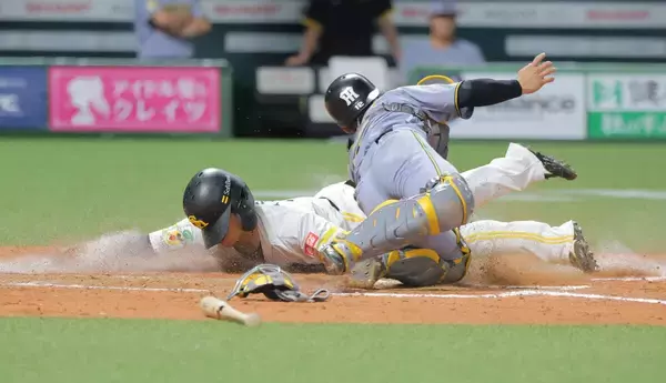 【ソフトバンク】野村勇が神走塁で勝ち越しホーム　ヘッドスライディングの左手を引いてタッチかわす
